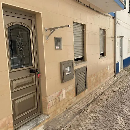 Feriehus Avo Velha - Faneca Nazaré